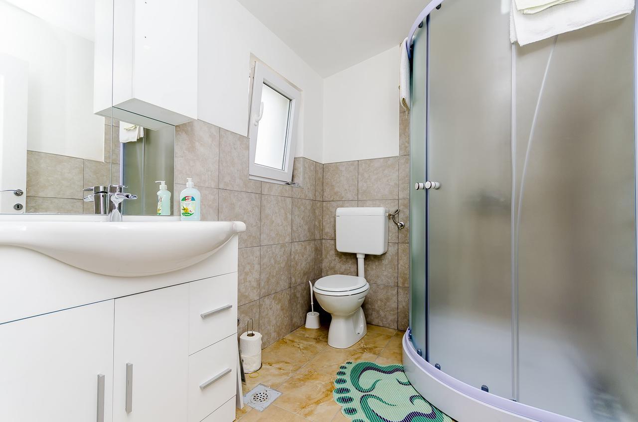 Apartments Mirko I Anda Donji Okrug  Kültér fotó