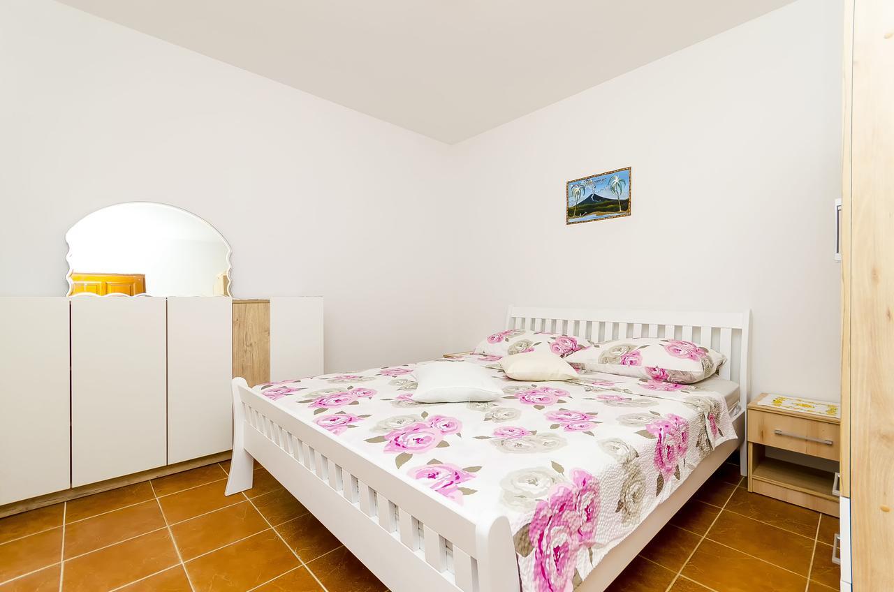 Apartments Mirko I Anda Donji Okrug  Kültér fotó
