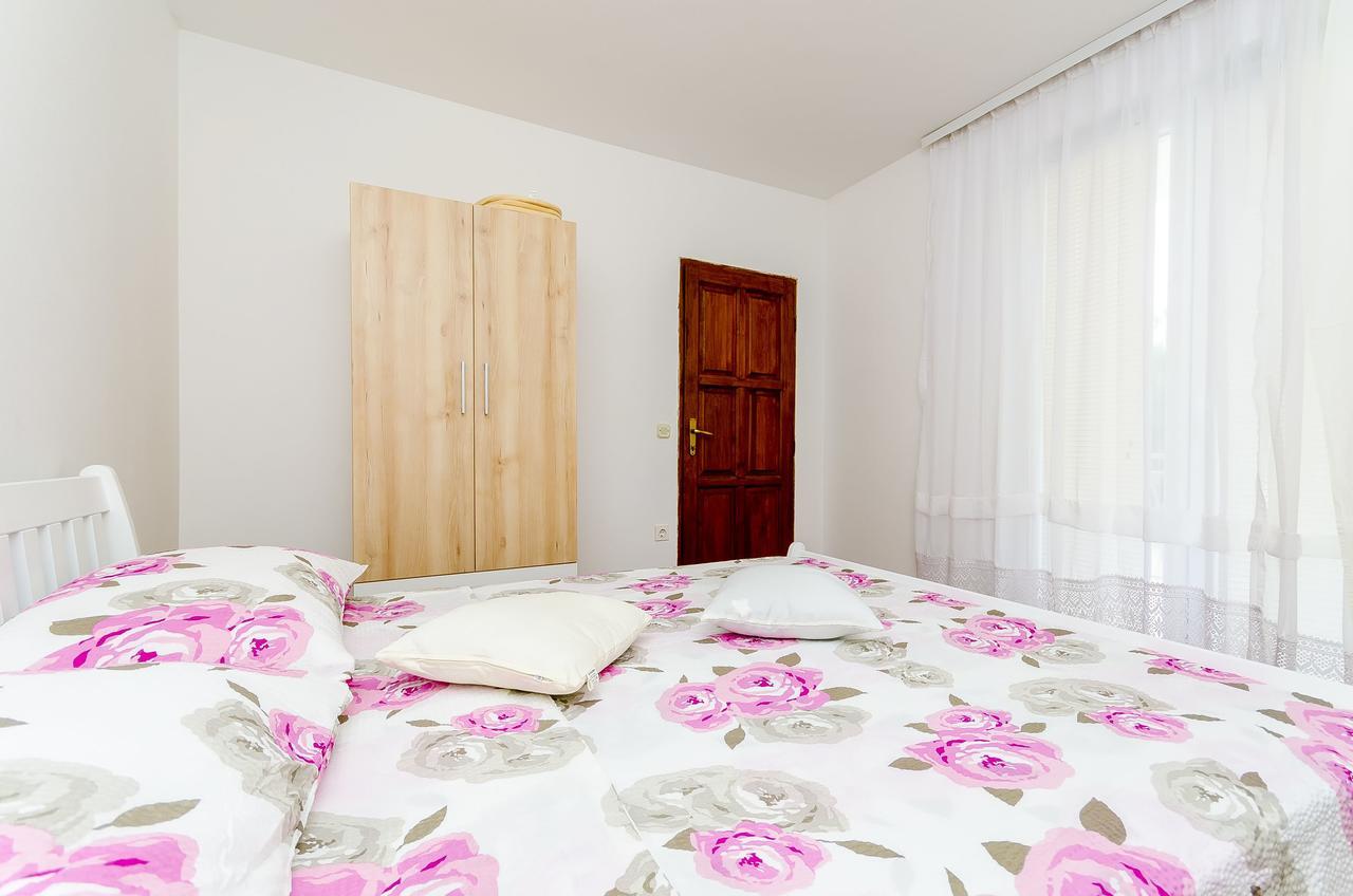 Apartments Mirko I Anda Donji Okrug  Kültér fotó